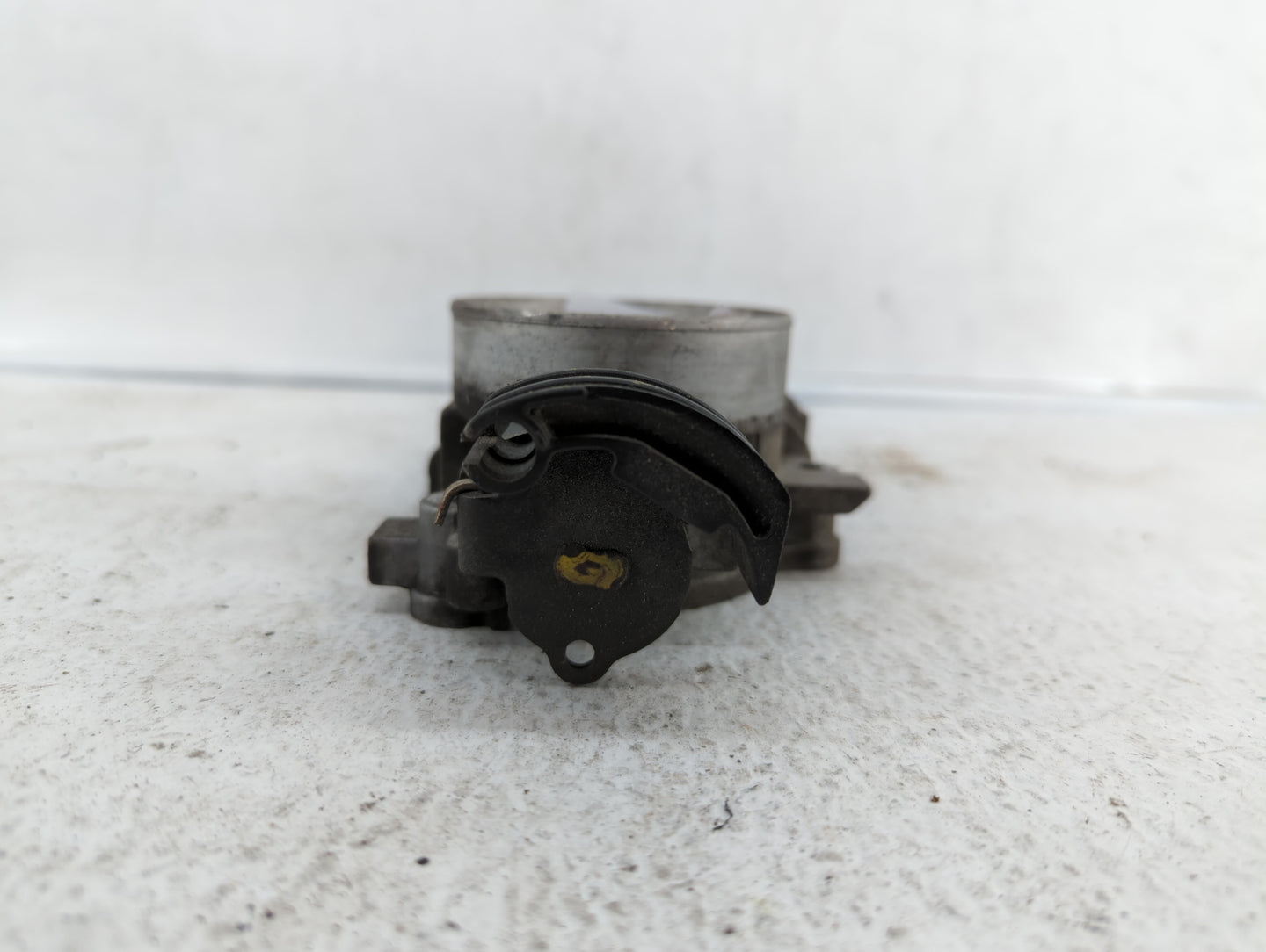 2003 Chrysler Town & Country Throttle Body P/N:11200006AB Fits Fits 2016 2017 OEM Used Auto Parts - Oemusedautoparts1.com