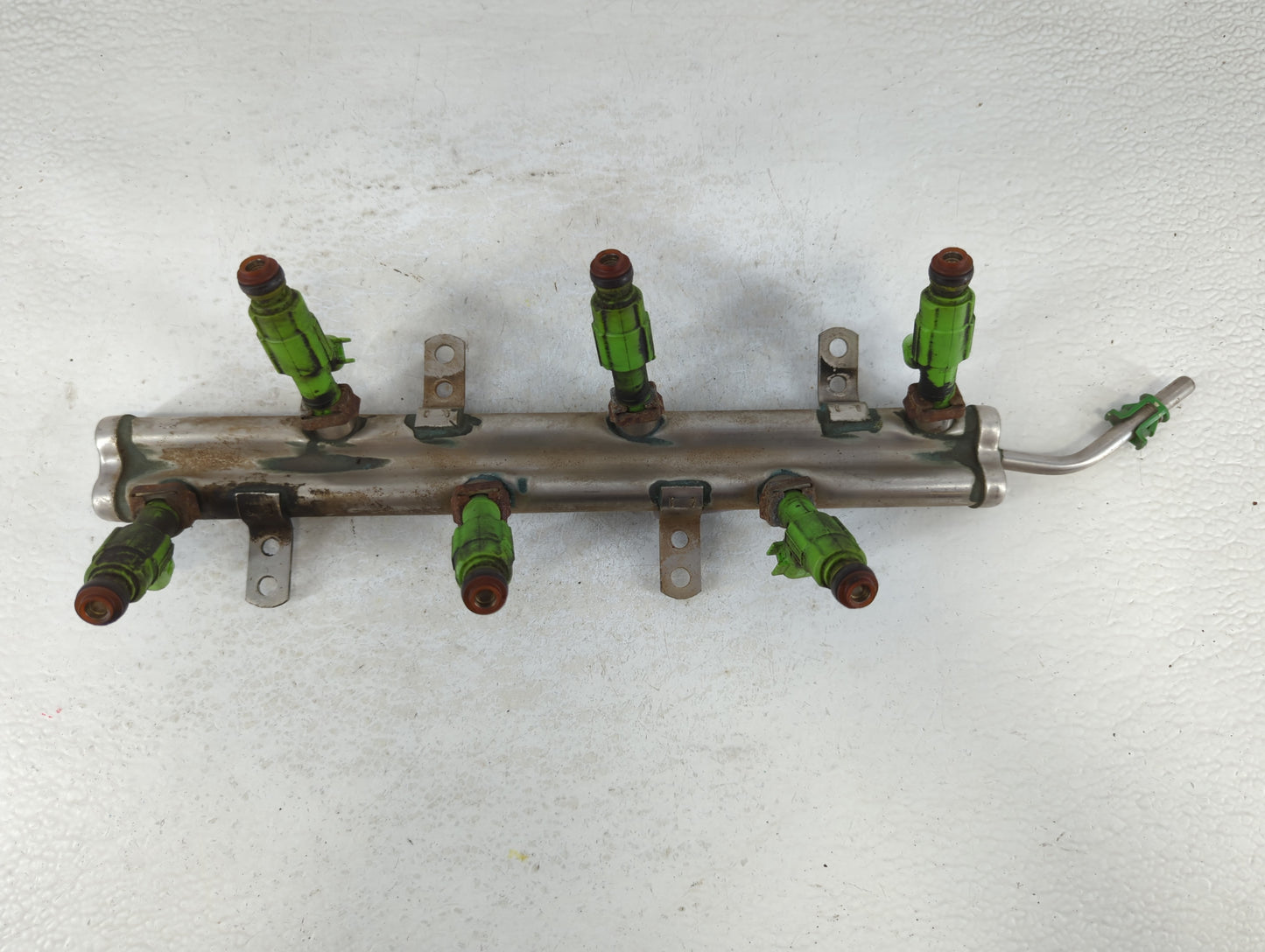 2003 Chrysler Town & Country Fuel Injectors P/N:04861 498AD Fits OEM Used Auto Parts - Oemusedautoparts1.com