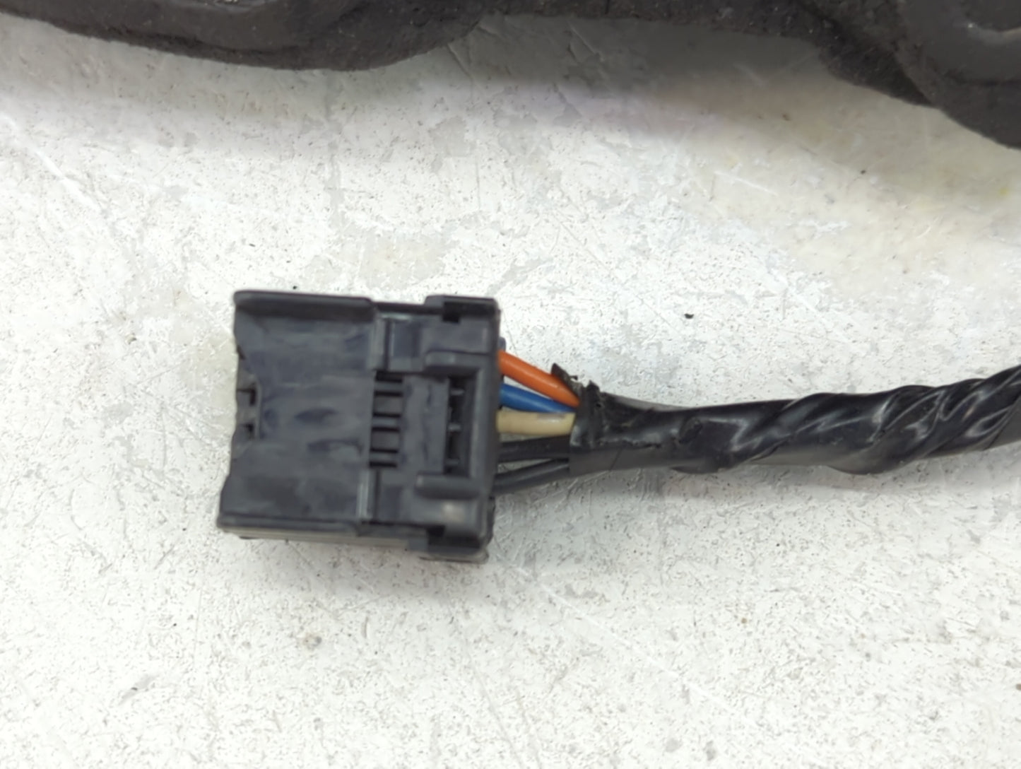2001-2005 Dodge Caravan Passenger Right Side View Power Door Mirror 1431391 - Oemusedautoparts1.com