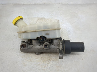 compare product 2001-2007 Dodge Caravan Brake Master Cylinder 1513133