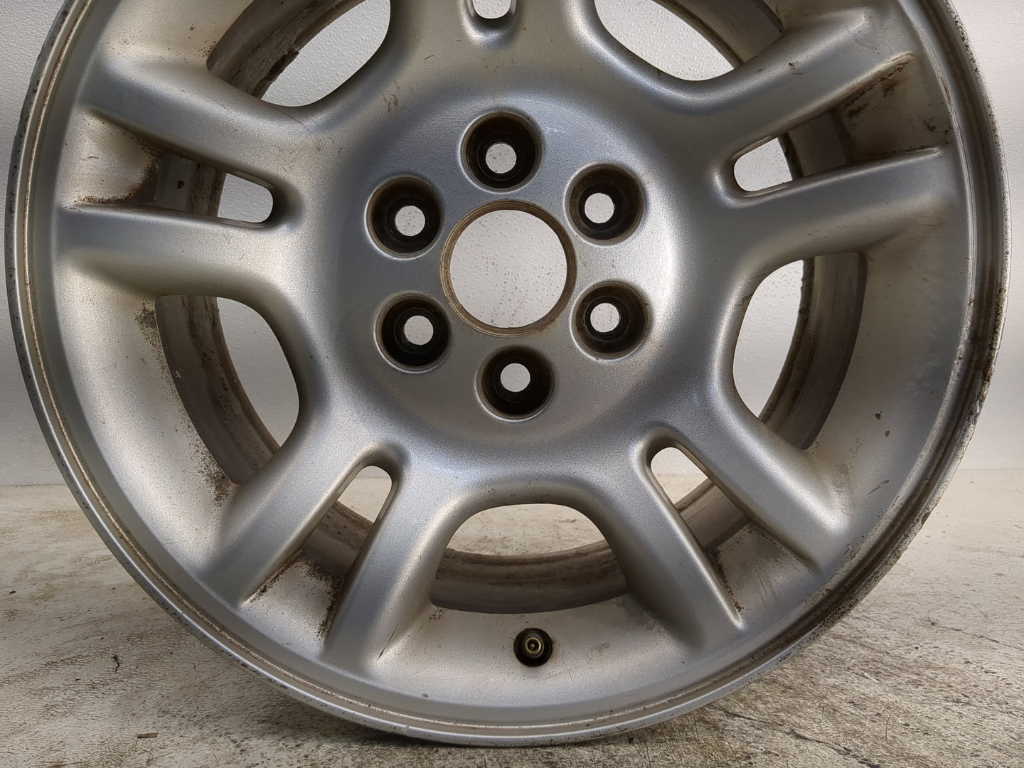 2003-2004 Dodge Dakota Oem Wheel Rim - Oemusedautoparts1.com
