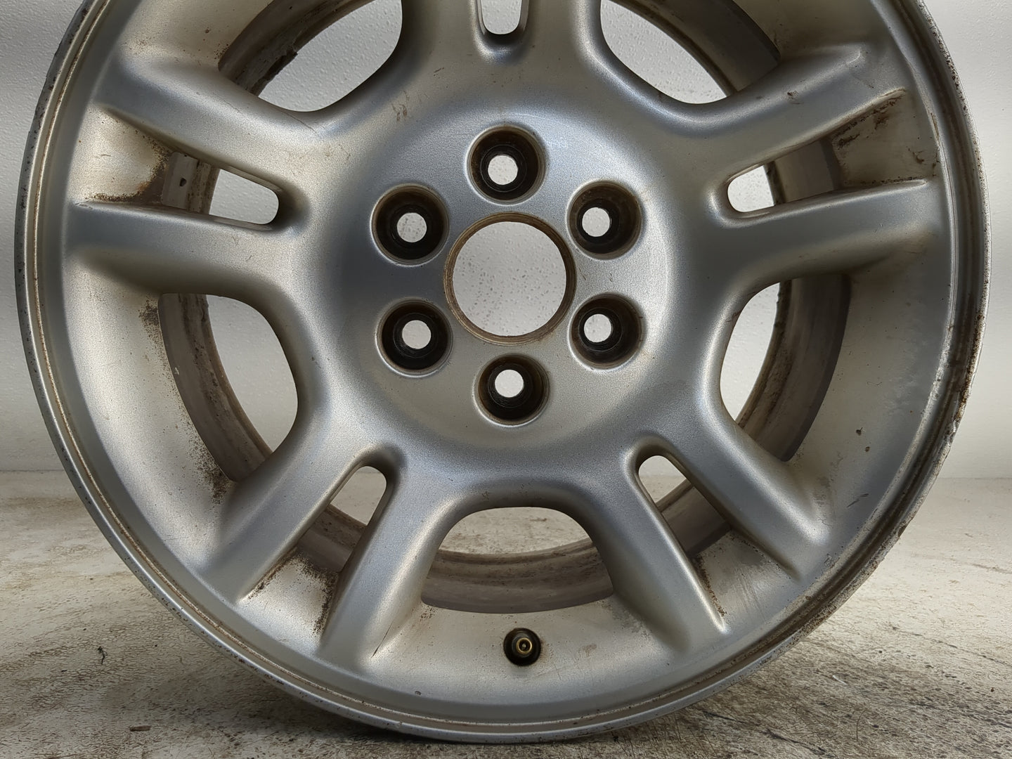 2003-2004 Dodge Dakota Oem Wheel Rim - Oemusedautoparts1.com
