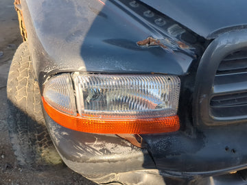 1997-2004 Dodge Dakota Passenger Right Oem Head Light Headlight Lamp - Oemusedautoparts1.com