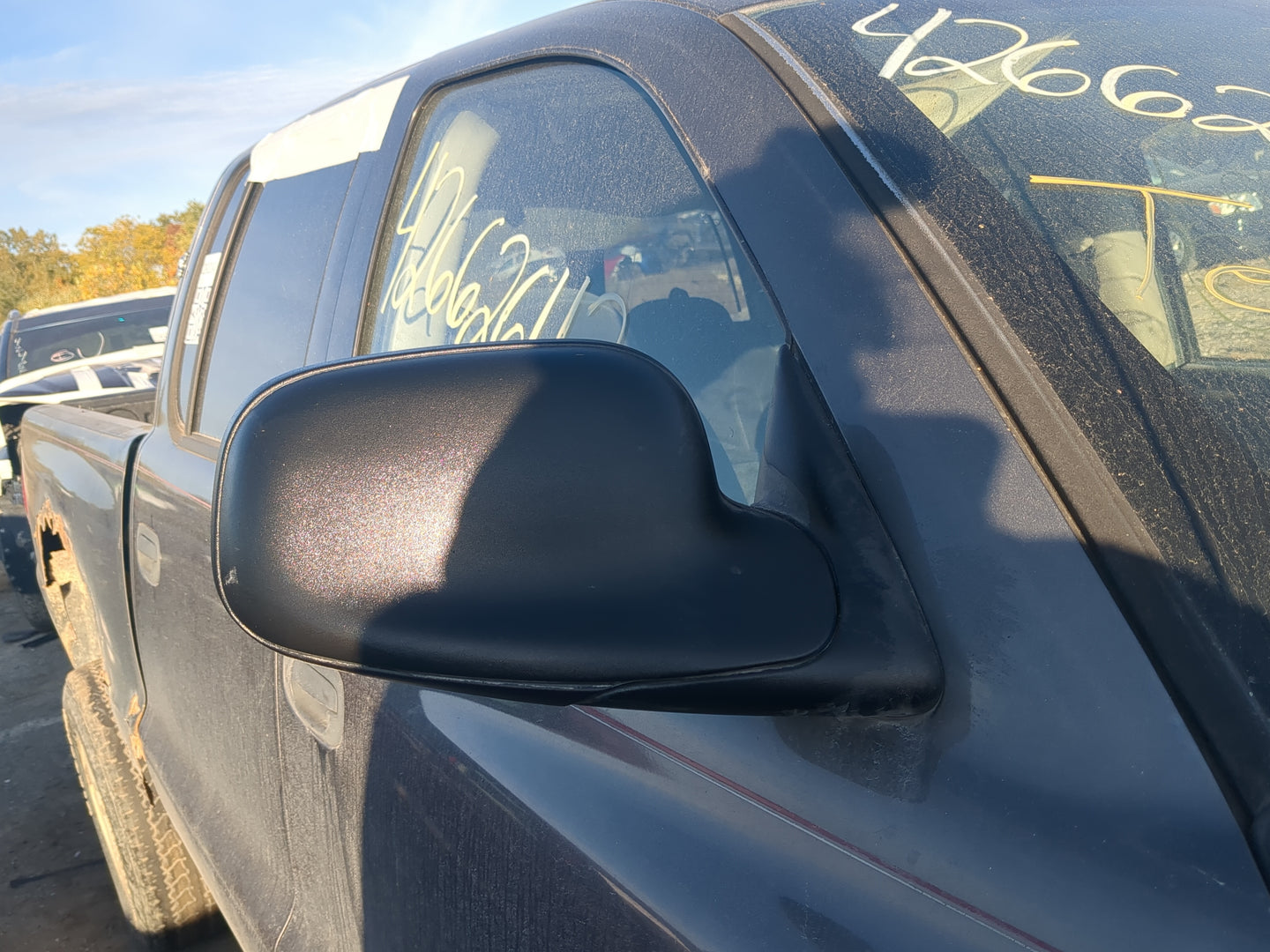 2001-2004 Dodge Dakota Side Mirror Replacement Passenger Right View Door Mirror Fits Fits 2001 2002 2003 2004 OEM Used Auto 