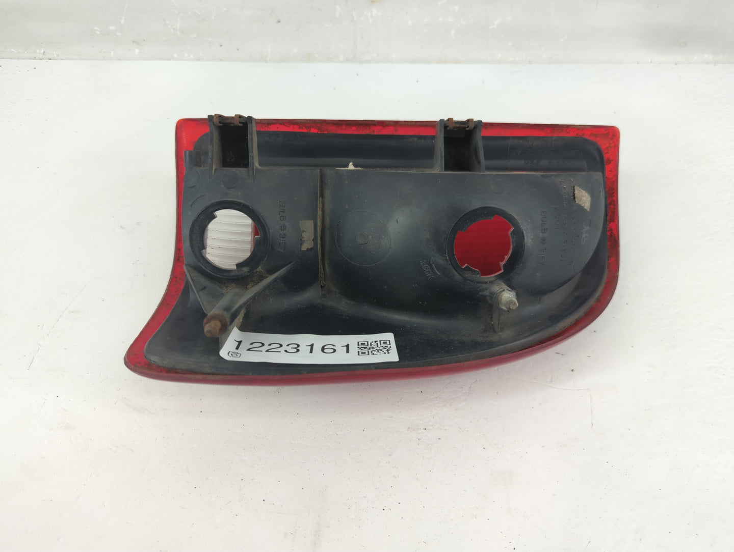 1997-2004 Dodge Dakota Tail Light Assembly Driver Left OEM P/N:55055113 Fits Fits 1997 1998 1999 2000 2001 2002 2003 2004 OE