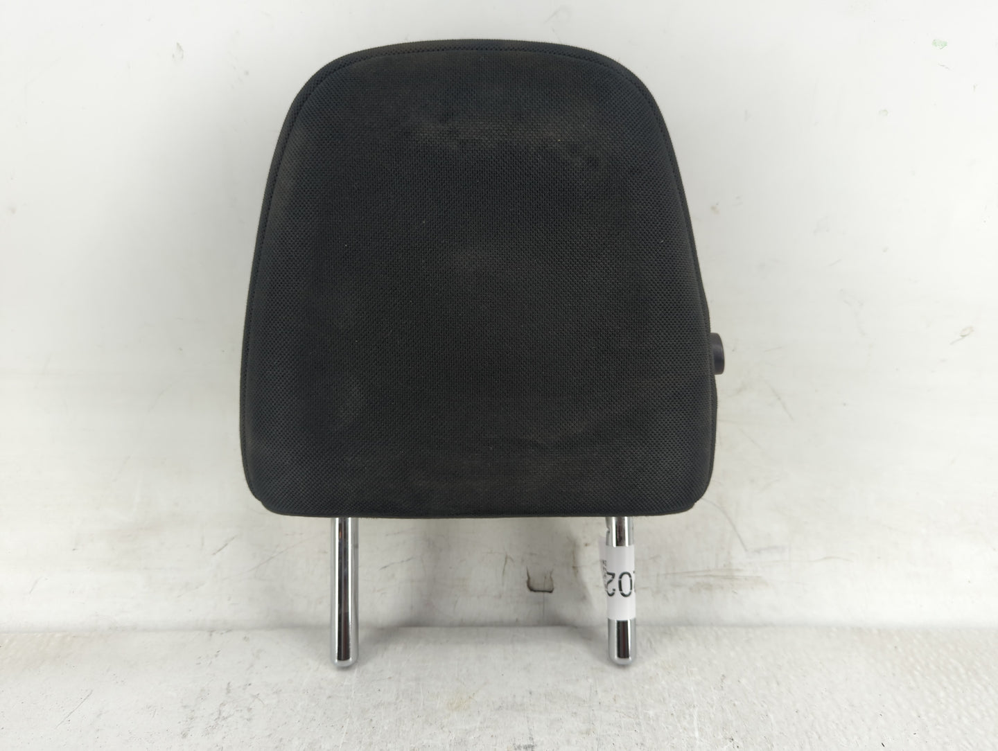 2000-2004 Dodge Dakota Headrest Head Rest Rear Seat Fits Fits 2000 2001 2002 2003 2004 OEM Used Auto Parts - Oemusedautopart