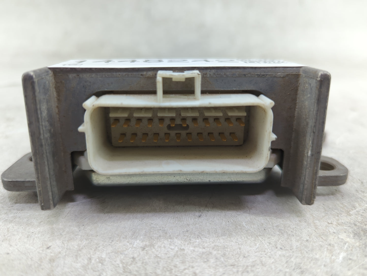 2003-2004 Dodge Dakota Safety Restraint Srs Airbag Control Module - Oemusedautoparts1.com
