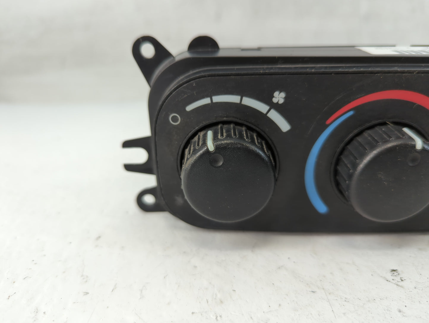 2003-2004 Dodge Dakota Climate Control Module Temperature AC/Heater Replacement Fits Fits 2003 2004 2005 OEM Used Auto Parts