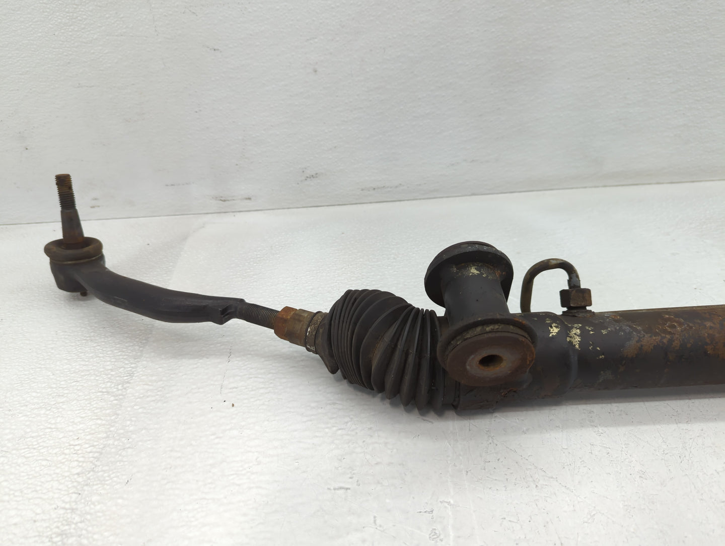 2003 Dodge Dart Rack and Pinion Steering Gear P/N:26068414 11 Fits OEM Used Auto Parts - Oemusedautoparts1.com