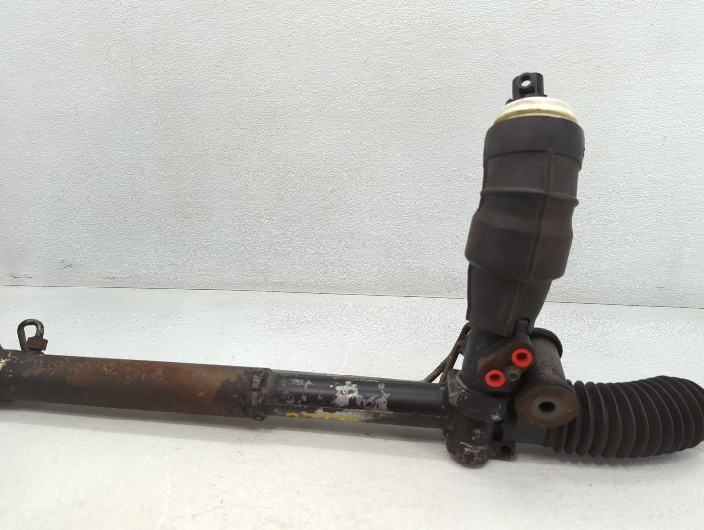 2003 Dodge Dart Rack and Pinion Steering Gear P/N:26068414 11 Fits OEM Used Auto Parts - Oemusedautoparts1.com