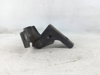 compare product 2003 Dodge Durango Driver Left Hood Hinge 1079909