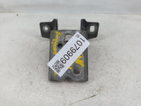 2003 Dodge Durango Driver Left Hood Hinge 1079909 - Oemusedautoparts1.com