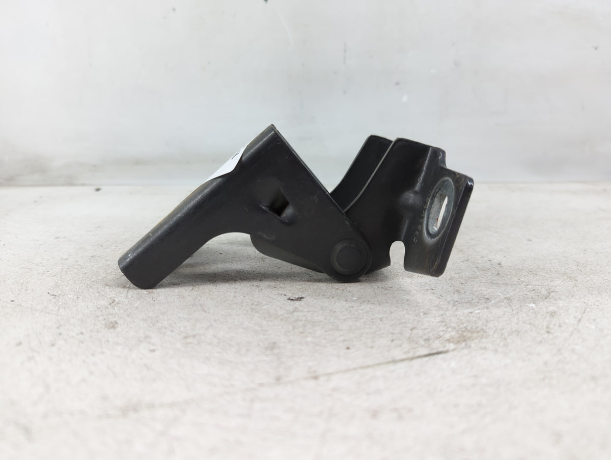 2003 Dodge Durango Driver Left Hood Hinge 1079909 - Oemusedautoparts1.com