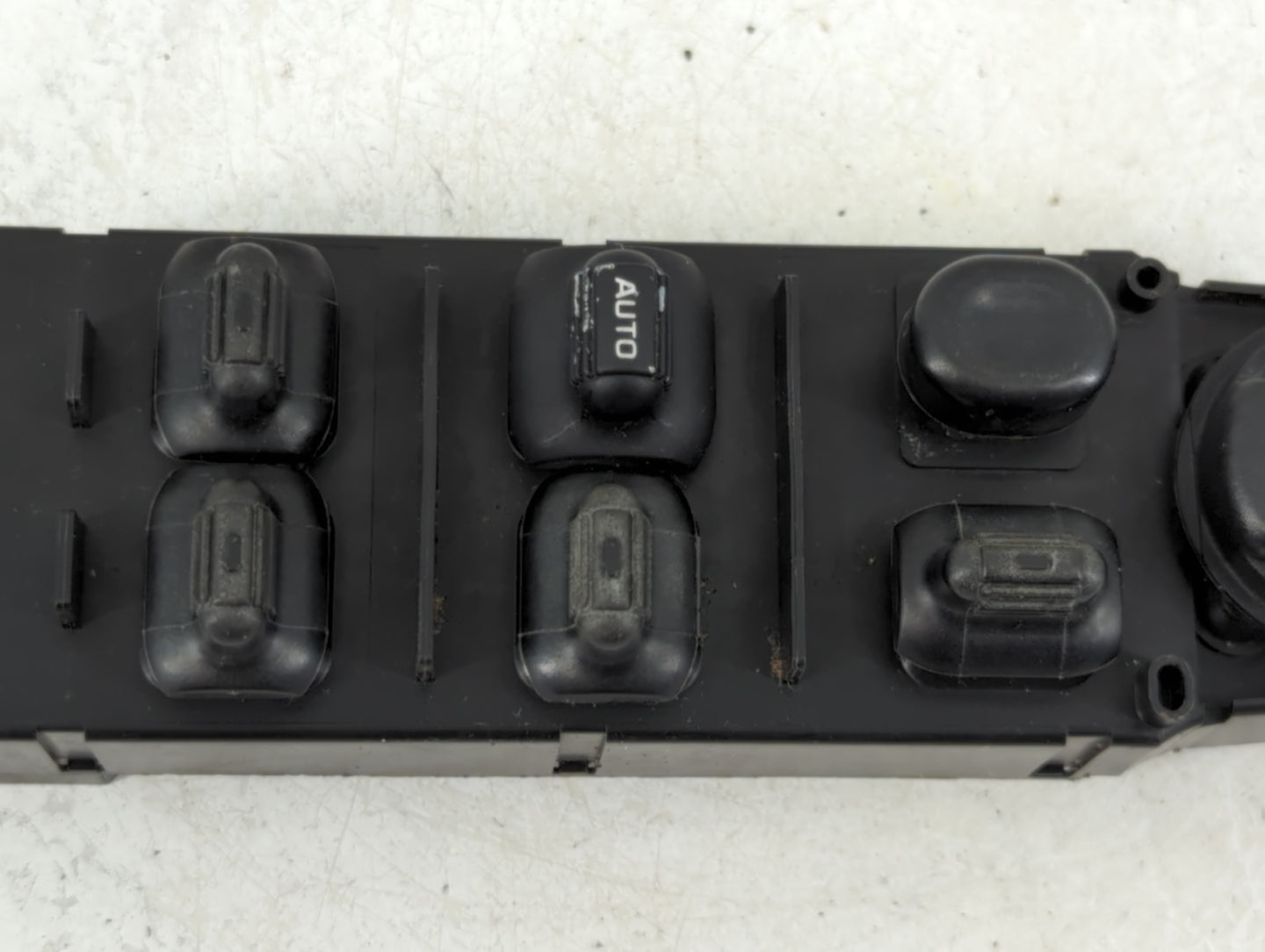 2001-2003 Dodge Durango Master Power Window Switch Replacement Driver Side Left P/N:211210-107 Fits OEM Used Auto Parts - Oe
