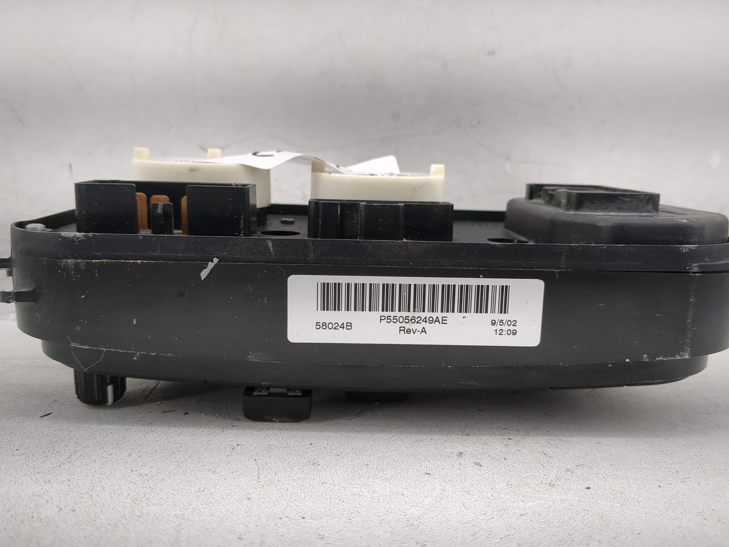 2002-2003 Dodge Durango Climate Control Module Temperature AC/Heater Replacement P/N:P55056249AE Fits Fits 2002 2003 OEM Use