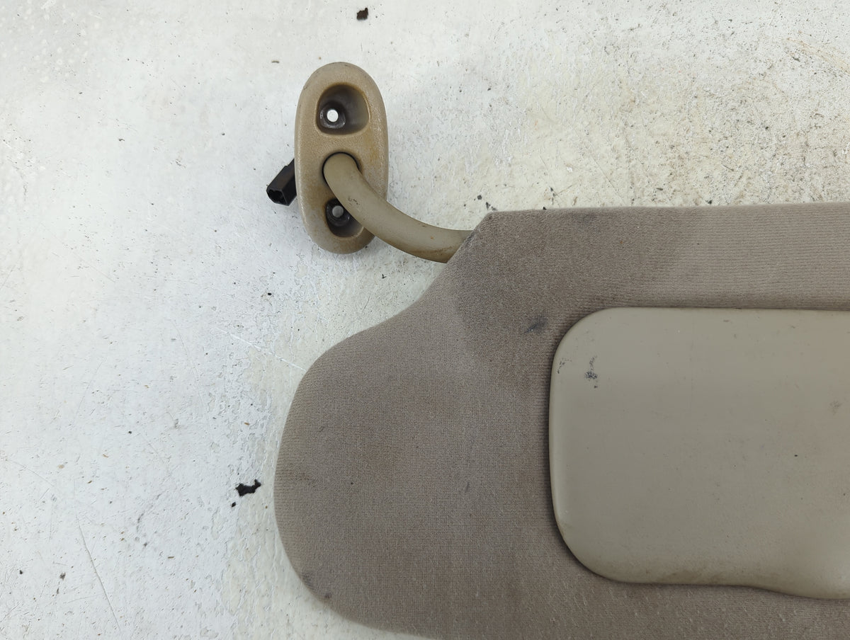 2003 Dodge Durango Sun Visor Shade Replacement Driver Left Mirror Fits OEM Used Auto Parts - Oemusedautoparts1.com