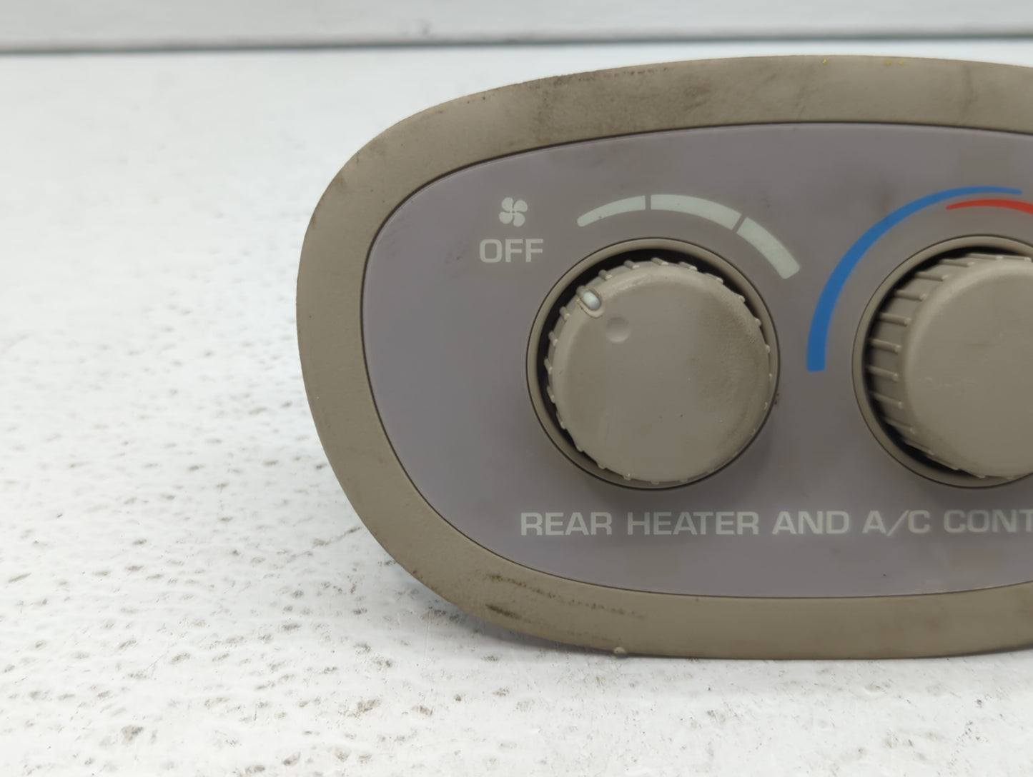 2001-2003 Dodge Durango Climate Control Module Temperature AC/Heater Replacement P/N:5HA50TL2AA P55056249AD Fits OEM Used Au