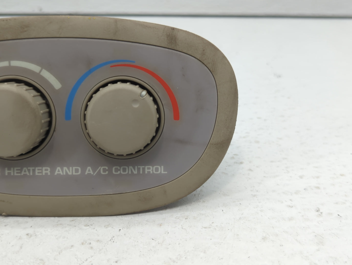 2001-2003 Dodge Durango Climate Control Module Temperature AC/Heater Replacement P/N:5HA50TL2AA P55056249AD Fits OEM Used Au