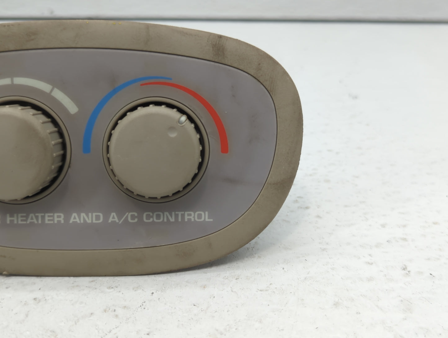 2001-2003 Dodge Durango Climate Control Module Temperature AC/Heater Replacement P/N:5HA50TL2AA P55056249AD Fits OEM Used Au