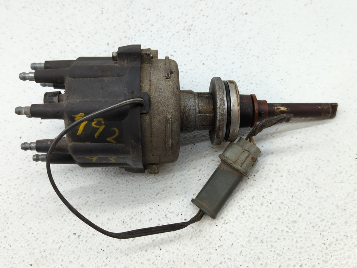 2003 Dodge Durango Engine Ignition Distributor OEM Fits OEM Used Auto Parts - Oemusedautoparts1.com