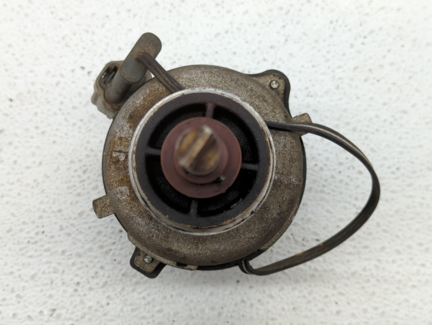 2003 Dodge Durango Engine Ignition Distributor OEM Fits OEM Used Auto Parts - Oemusedautoparts1.com