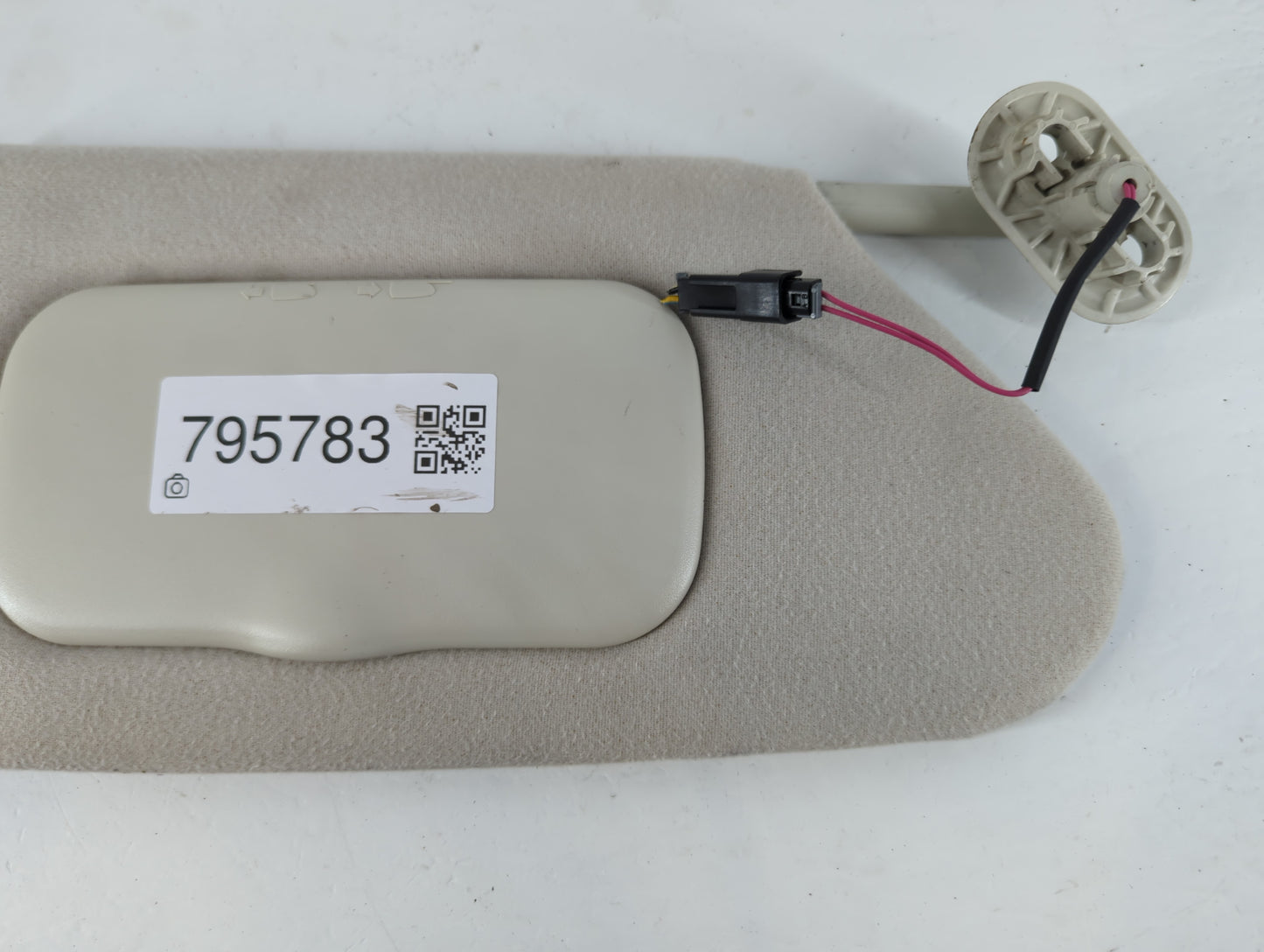 2003 Dodge Durango Sun Visor Shade Replacement Passenger Right Mirror Fits OEM Used Auto Parts - Oemusedautoparts1.com