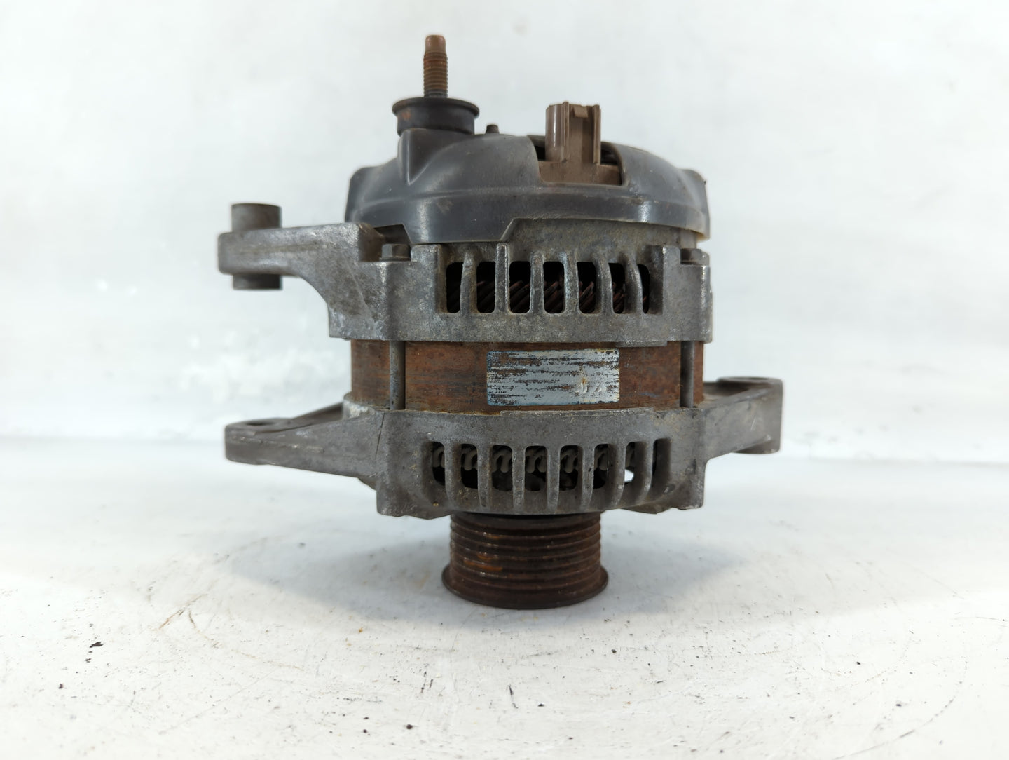 2001-2003 Dodge Durango Alternator Replacement Generator Charging Assembly Engine OEM Fits Fits 2001 2002 2003 OEM Used Auto