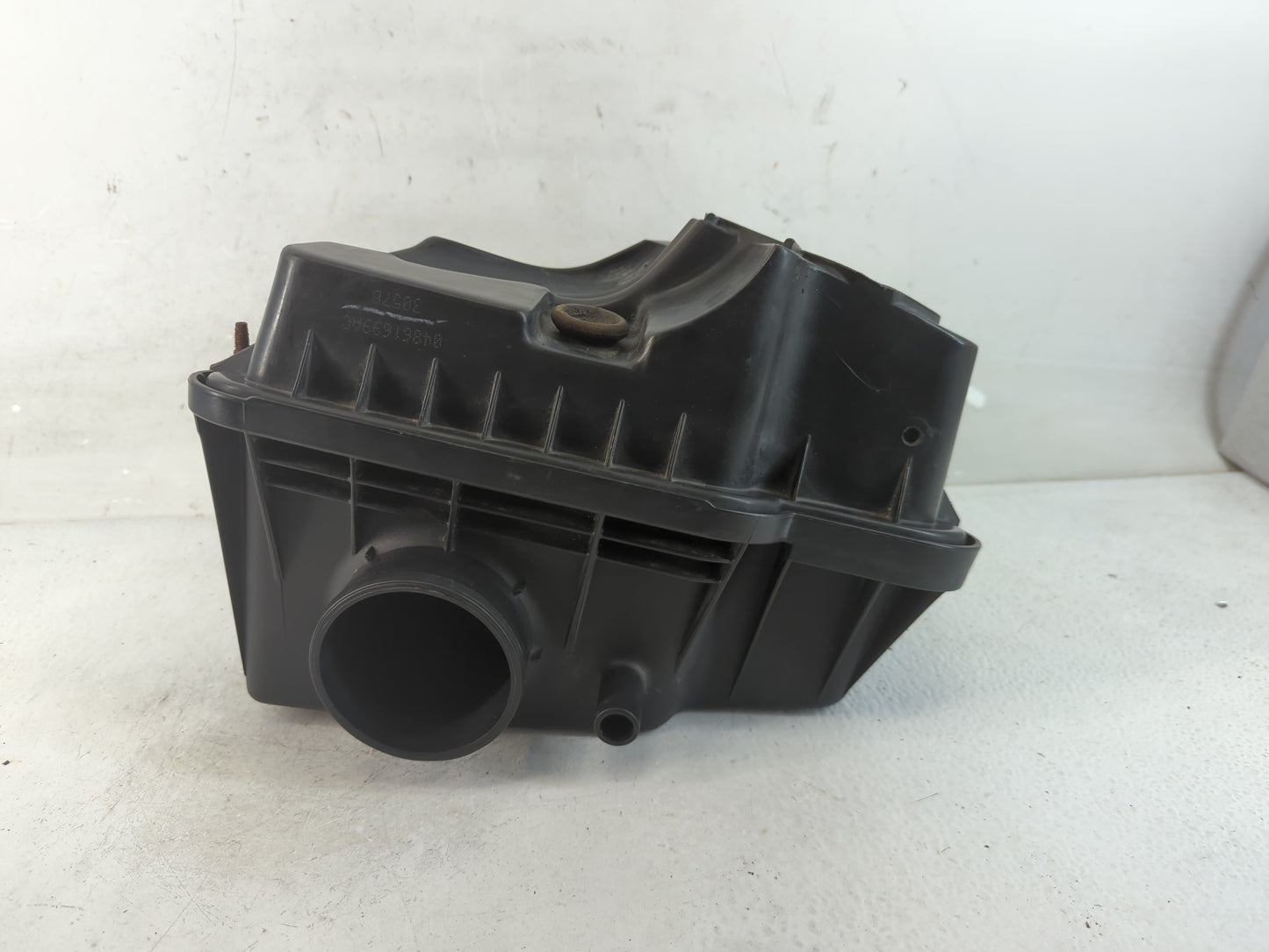 2000-2003 Dodge Durango Air Cleaner Intake-duct Hose Tube - Oemusedautoparts1.com