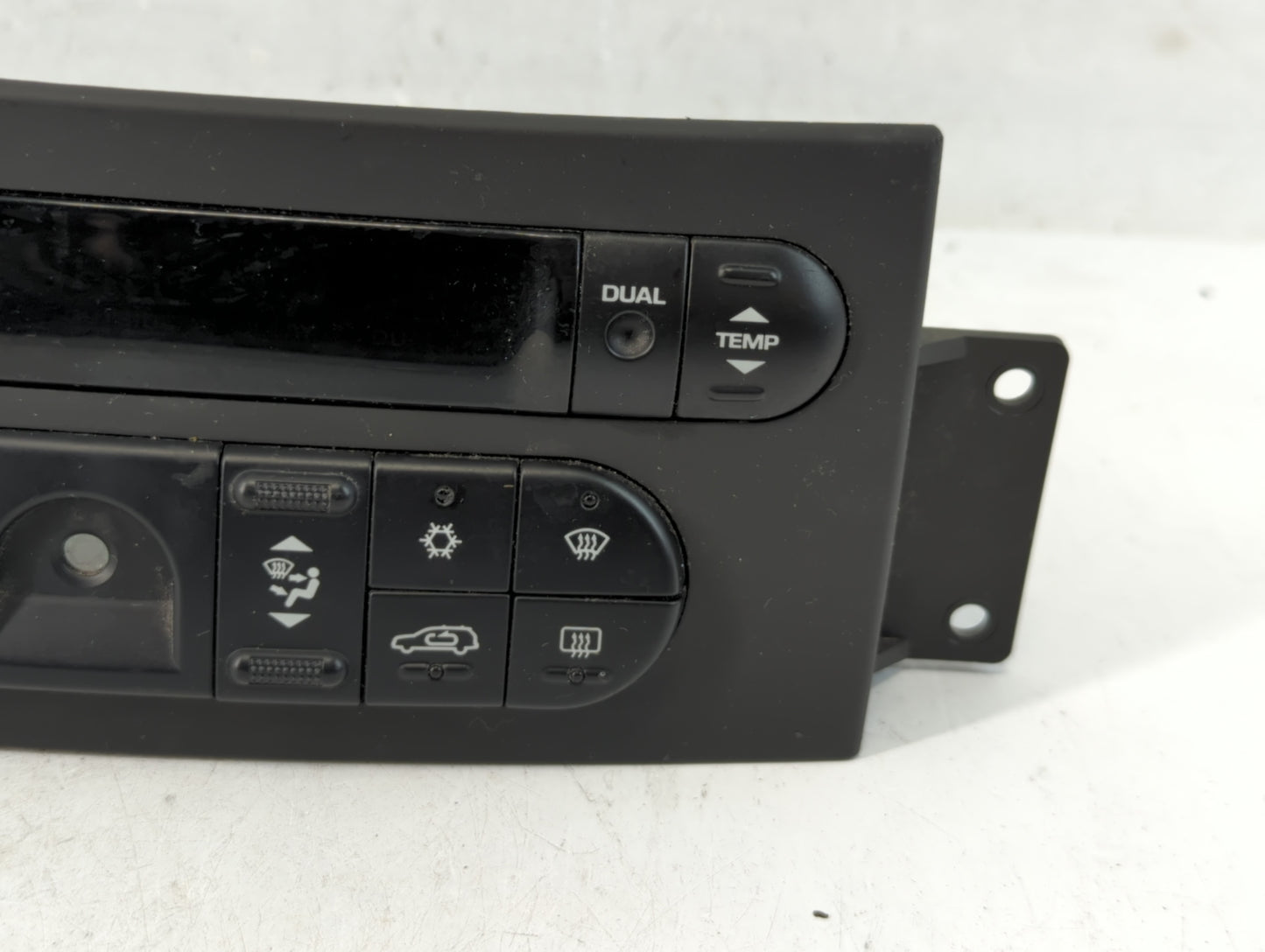 2001-2003 Dodge Durango Climate Control Module Temperature AC/Heater Replacement Fits Fits 2001 2002 2003 OEM Used Auto Part