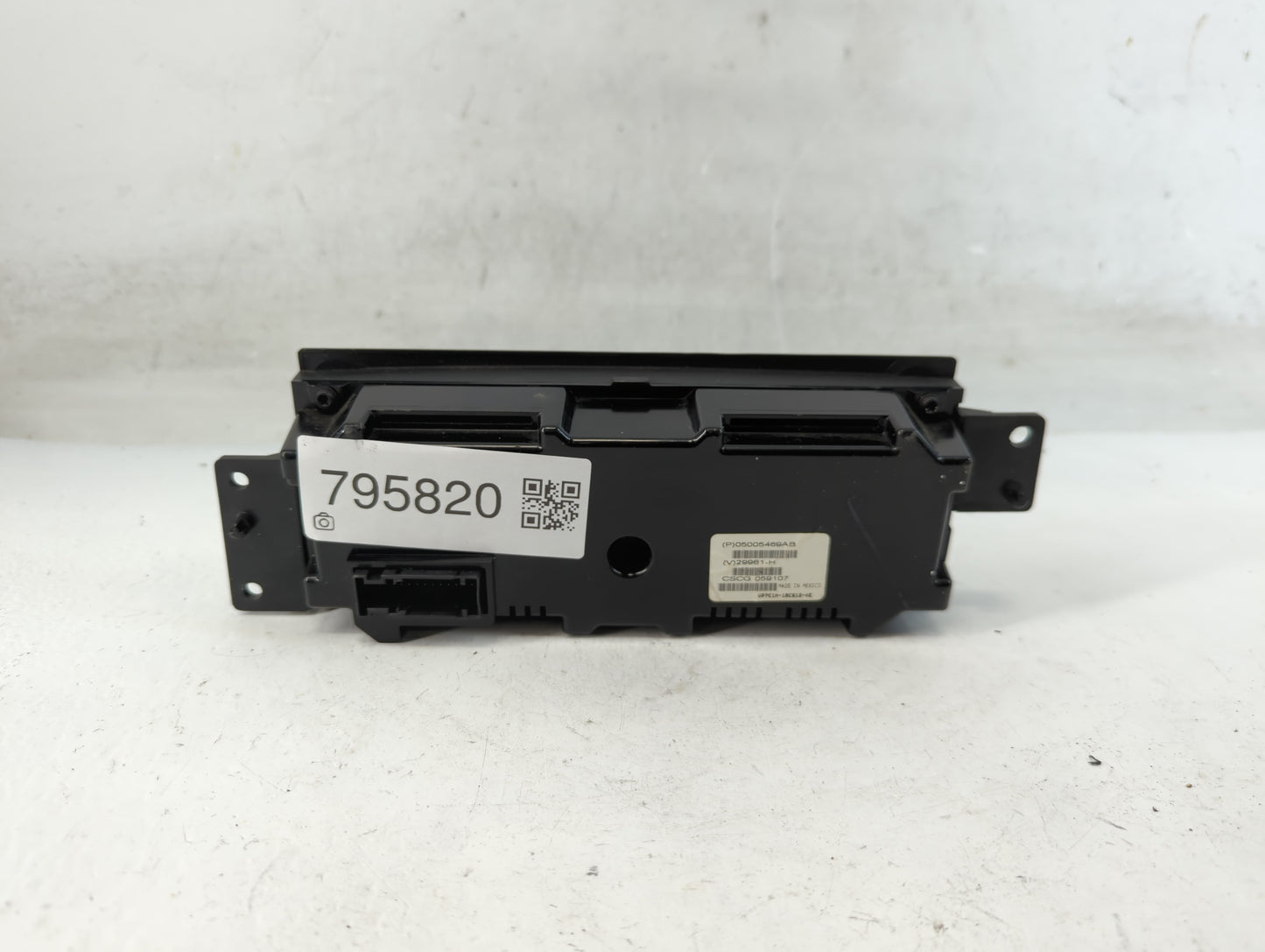 2001-2003 Dodge Durango Climate Control Module Temperature AC/Heater Replacement Fits Fits 2001 2002 2003 OEM Used Auto Part