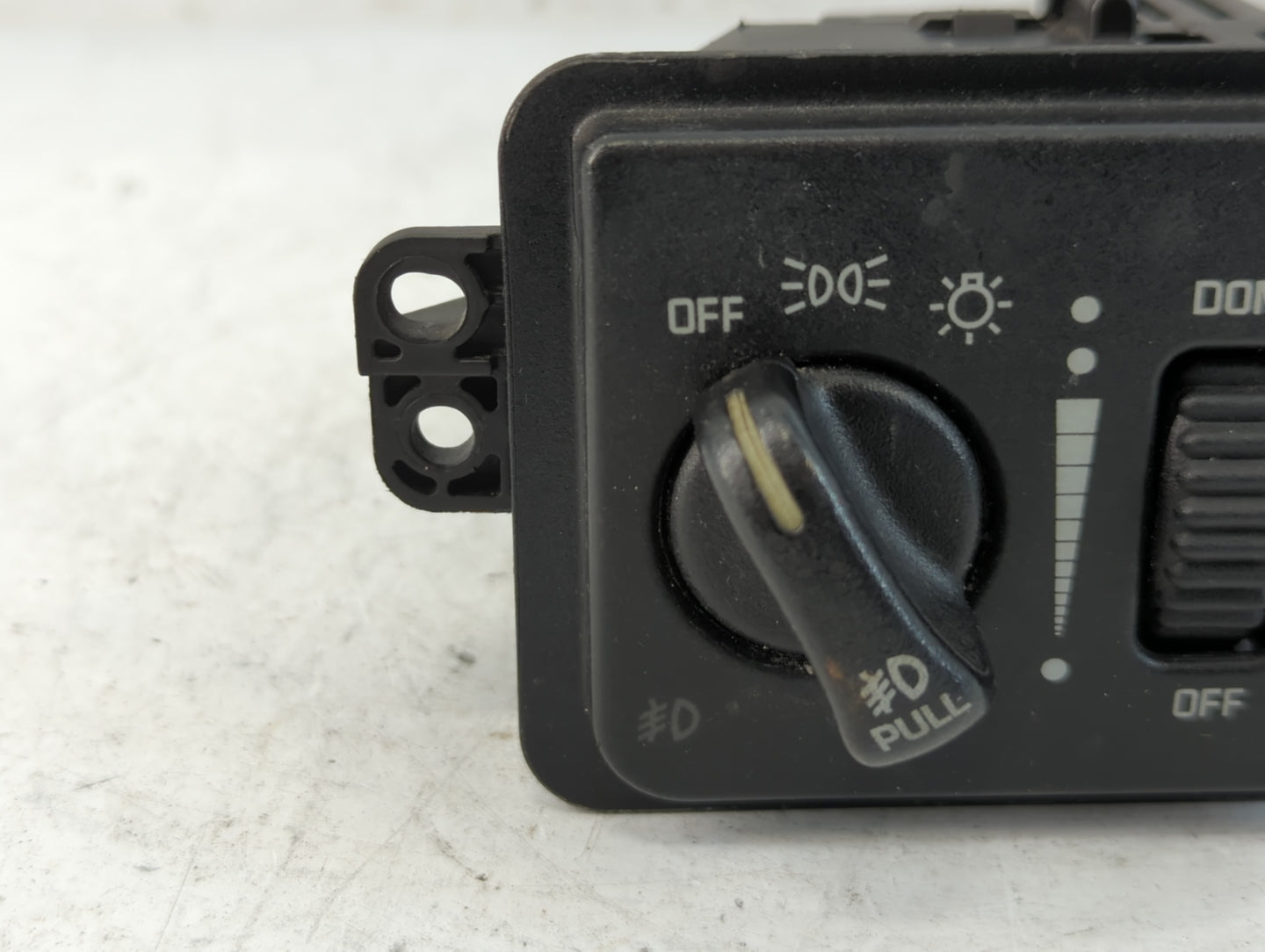 2001-2003 Dodge Durango Headlight Head Light Switch Lamp Control - Oemusedautoparts1.com