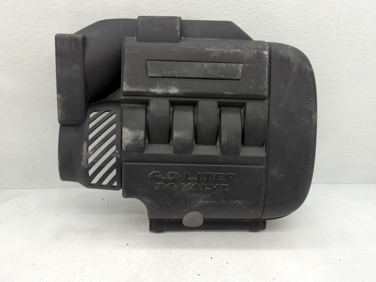 2003 Dodge Durango Engine Cover - Oemusedautoparts1.com