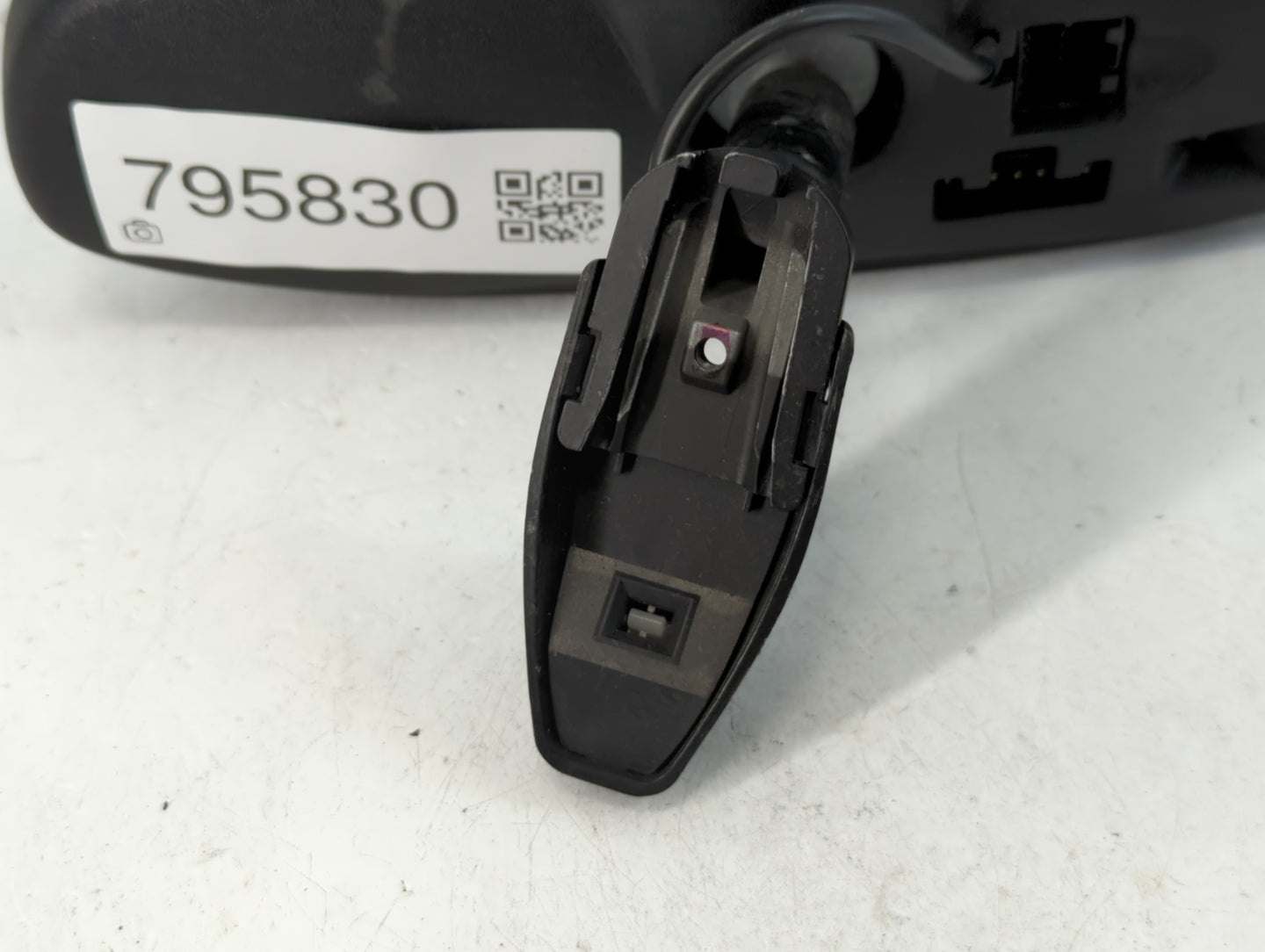 2003 Dodge Durango Interior Rear View Mirror Replacement OEM P/N:E11015622 Fits OEM Used Auto Parts - Oemusedautoparts1.com