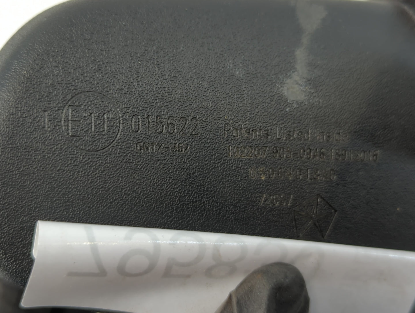 2003 Dodge Durango Interior Rear View Mirror Replacement OEM P/N:E11015622 Fits OEM Used Auto Parts - Oemusedautoparts1.com