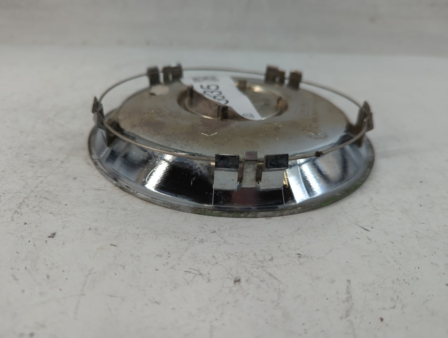 2003 Dodge Durango Center Cap Oem - Oemusedautoparts1.com
