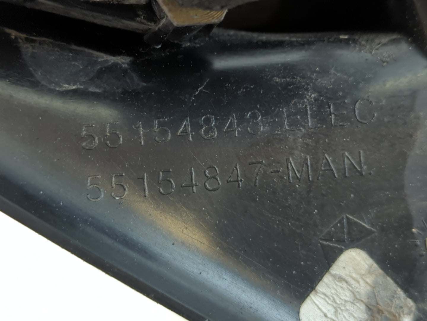 2003 Dodge Durango Driver Side View Mirror - Left Door Mirror OEM Used - Oemusedautoparts1.com