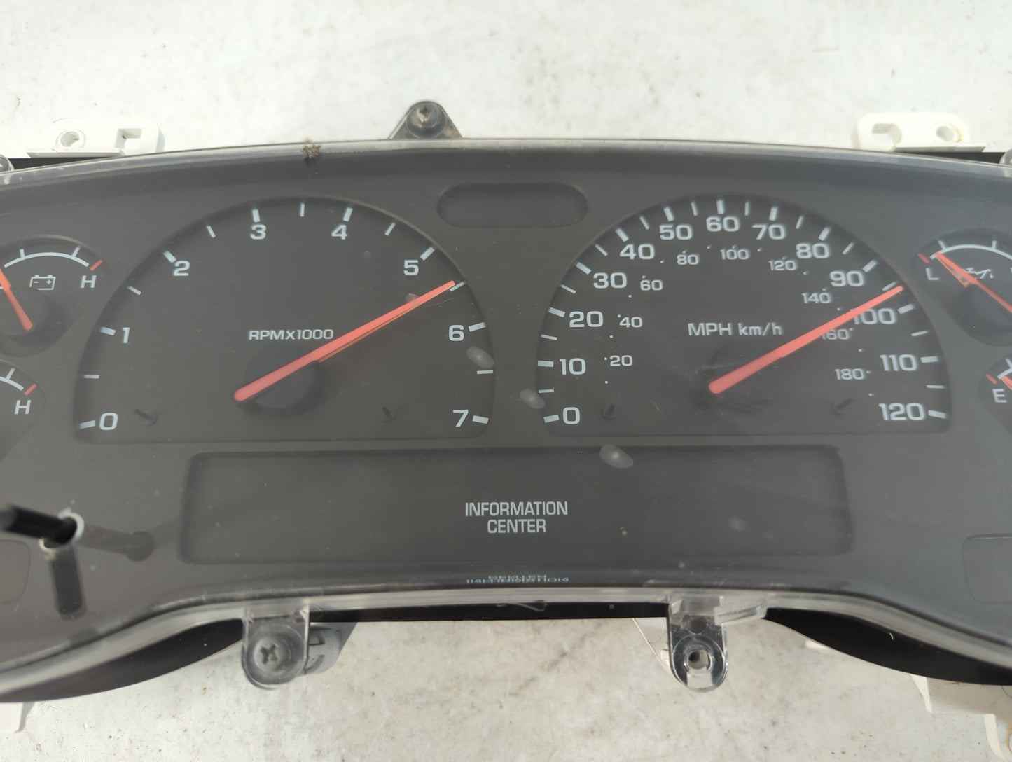 2001-2003 Dodge Durango Instrument Cluster Speedometer Gauges Fits Fits 2001 2002 2003 OEM Used Auto Parts - Oemusedautopart