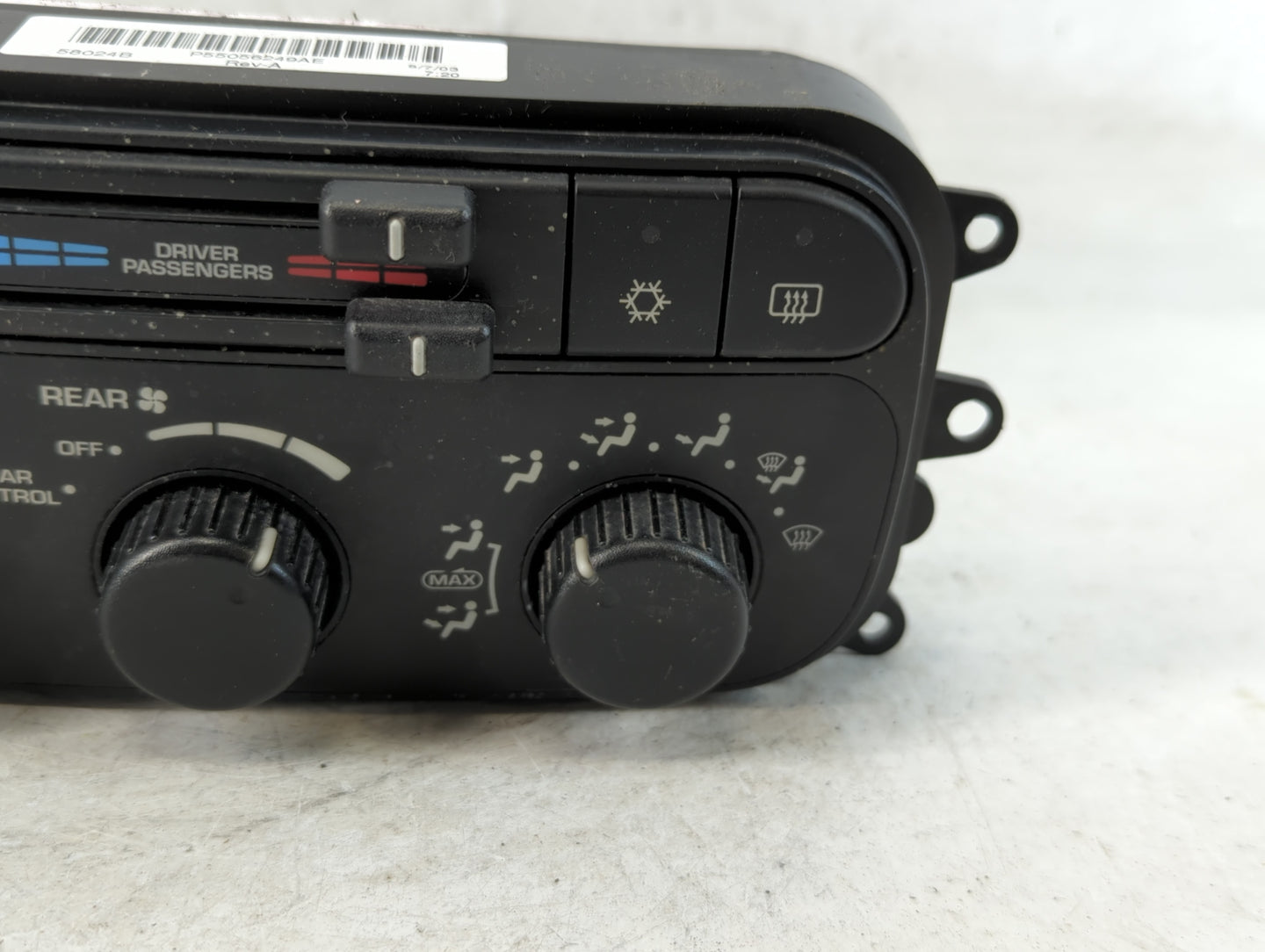 2001-2003 Dodge Durango Climate Control Module Temperature AC/Heater Replacement Fits Fits 2001 2002 2003 OEM Used Auto Part
