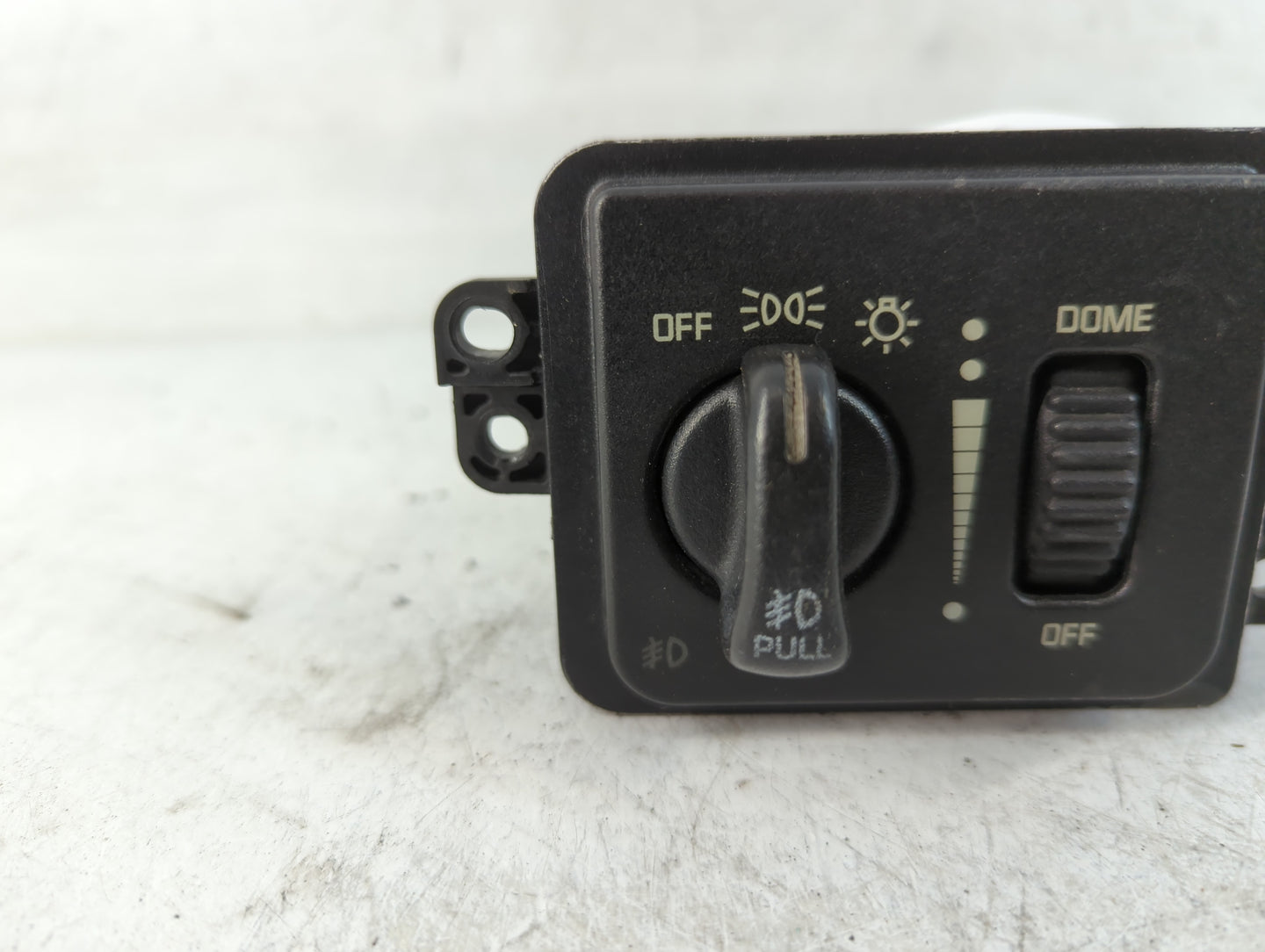 2001-2003 Dodge Durango Headlight Head Light Switch Lamp Control - Oemusedautoparts1.com