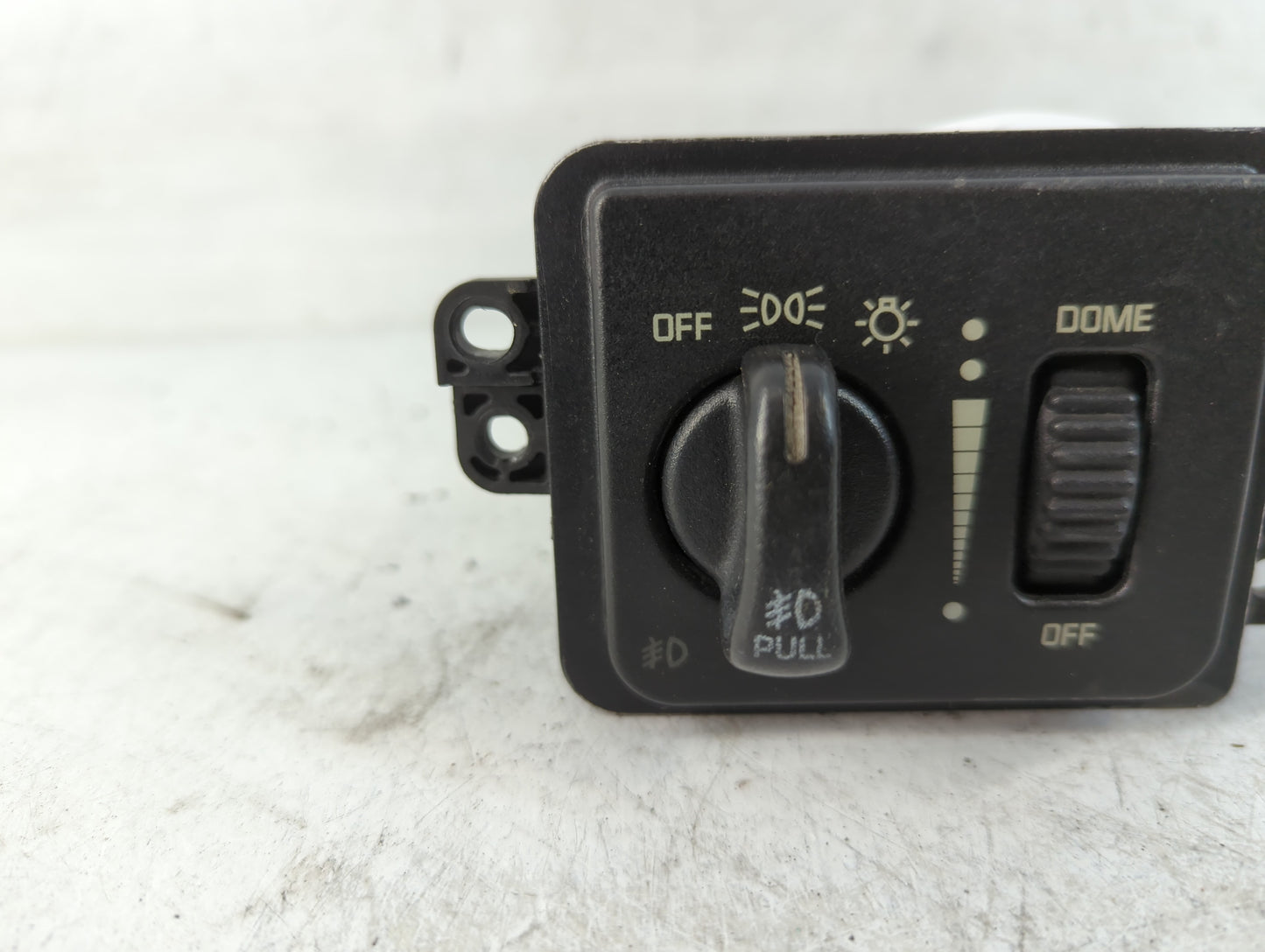 2001-2003 Dodge Durango Headlight Head Light Switch Lamp Control - Oemusedautoparts1.com