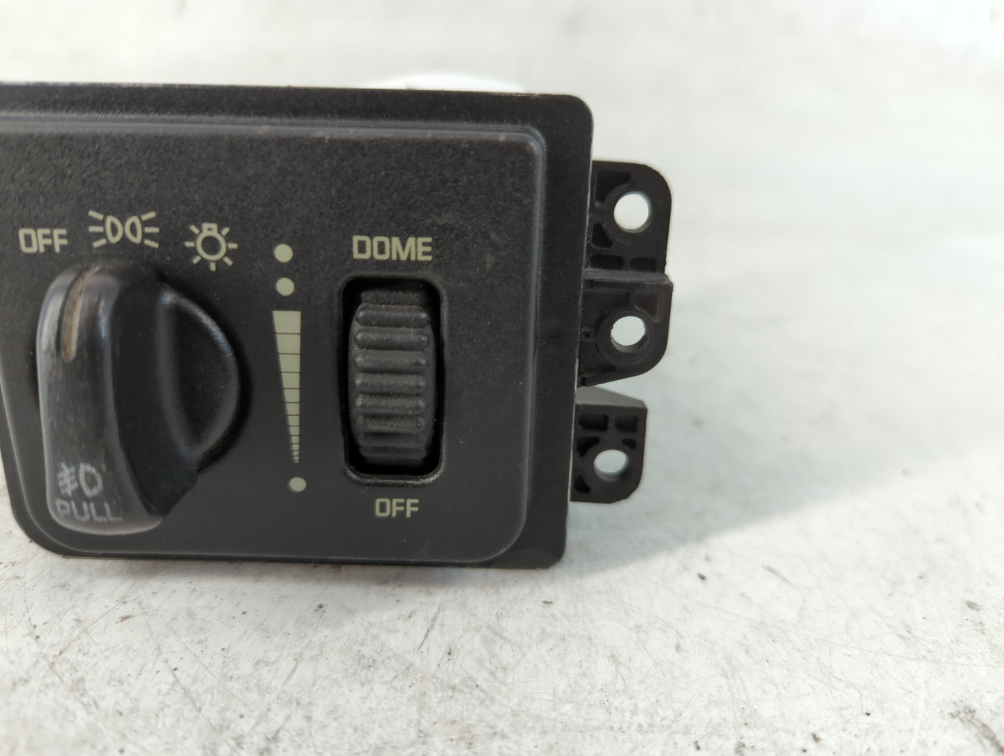 2001-2003 Dodge Durango Headlight Head Light Switch Lamp Control - Oemusedautoparts1.com