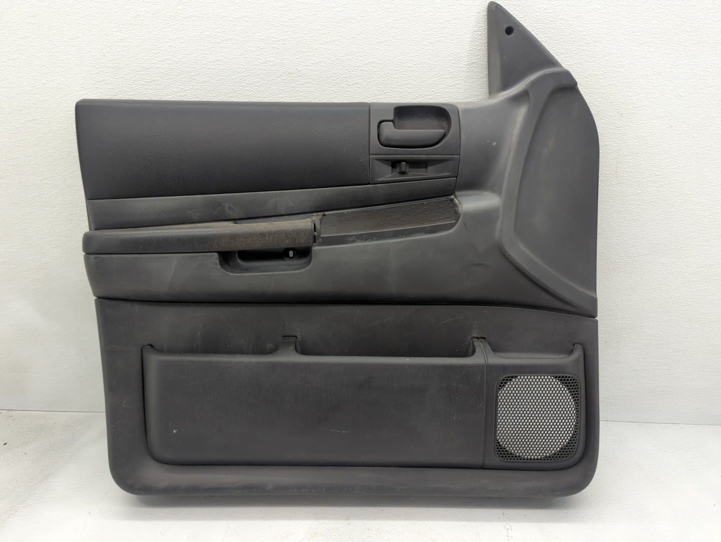 2003 Dodge Durango Front Left Driver Interior Door Panel Trim - Oemusedautoparts1.com