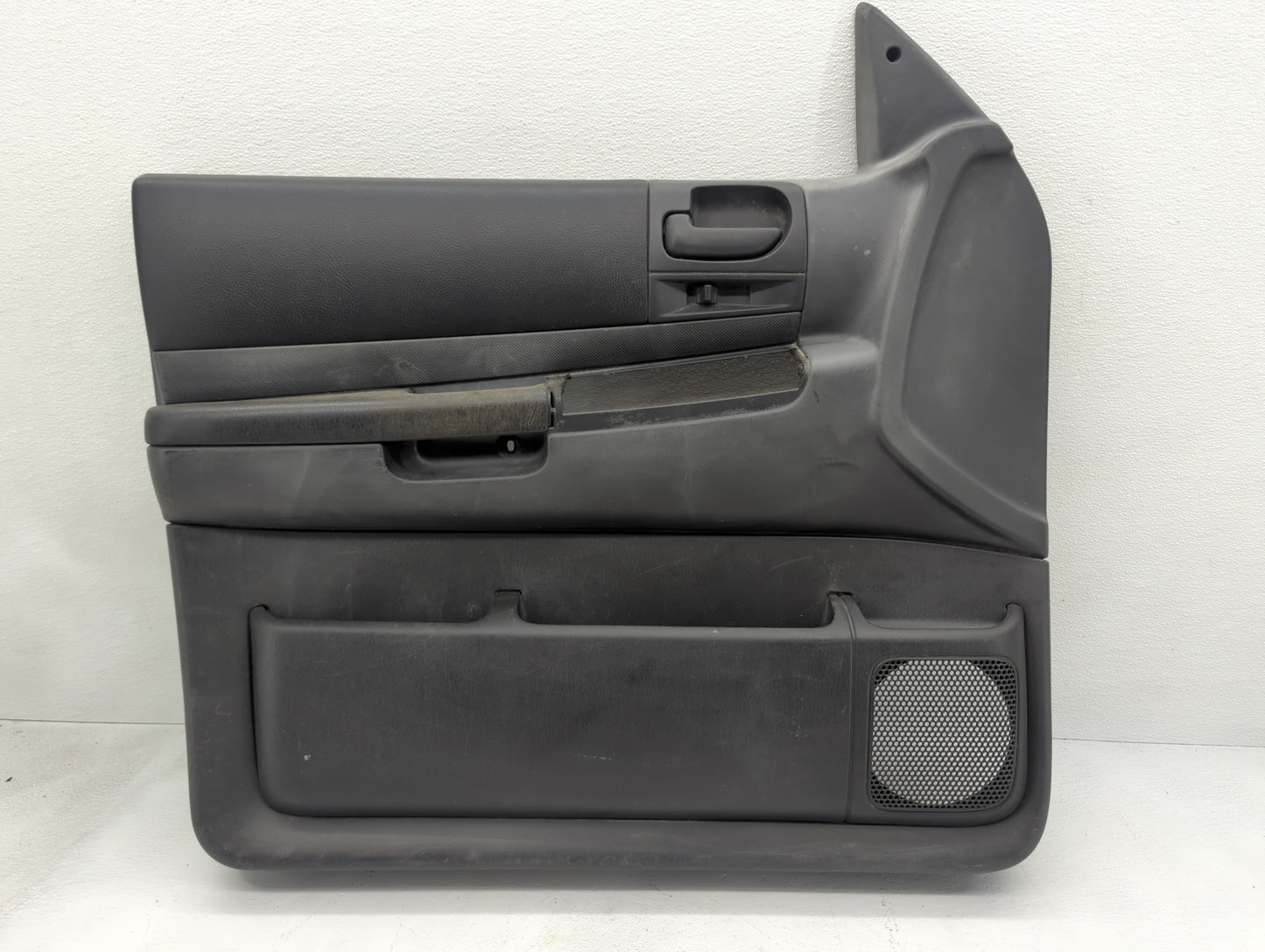 2003 Dodge Durango Front Left Driver Interior Door Panel Trim - Oemusedautoparts1.com