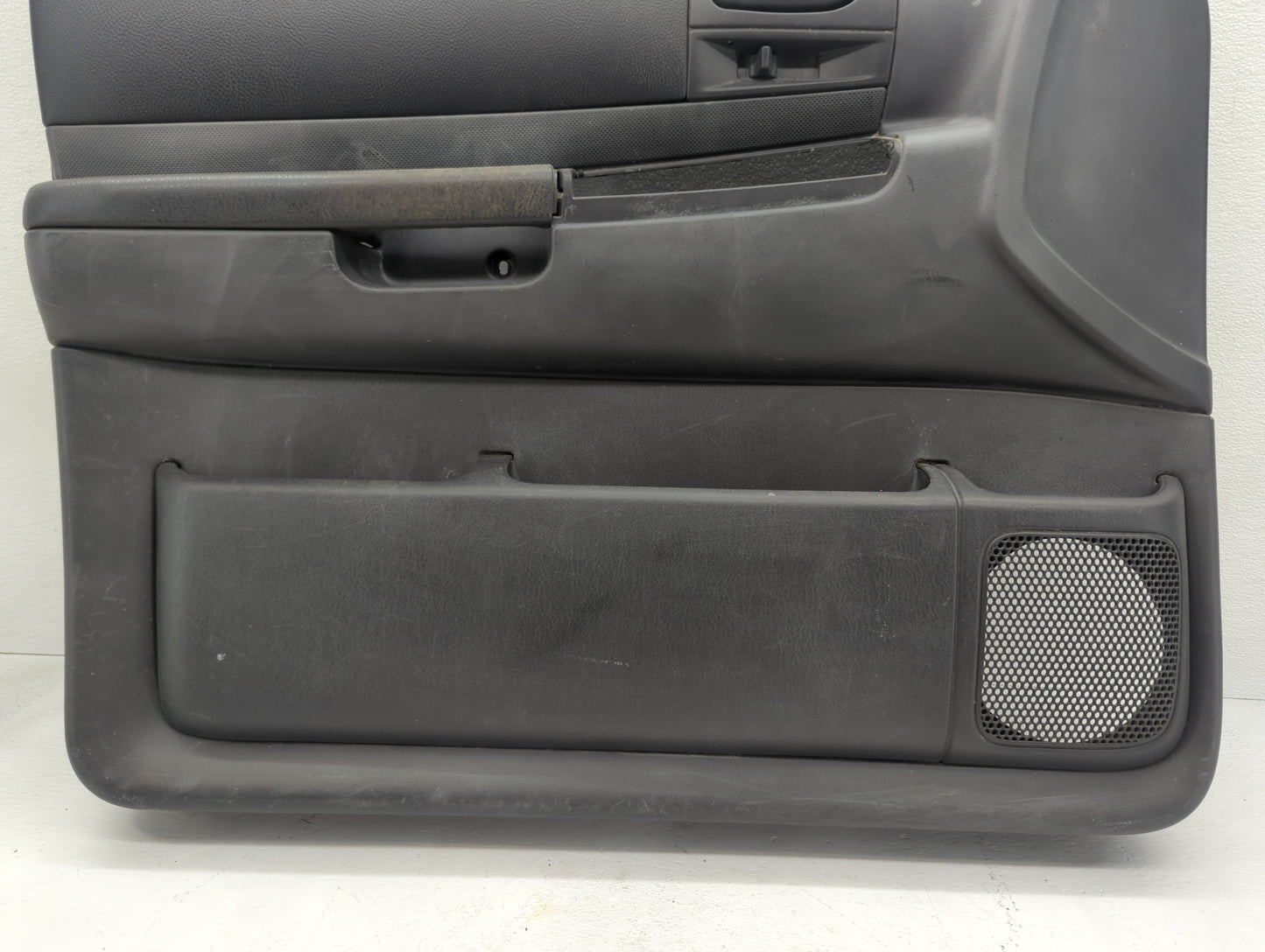2003 Dodge Durango Front Left Driver Interior Door Panel Trim - Oemusedautoparts1.com