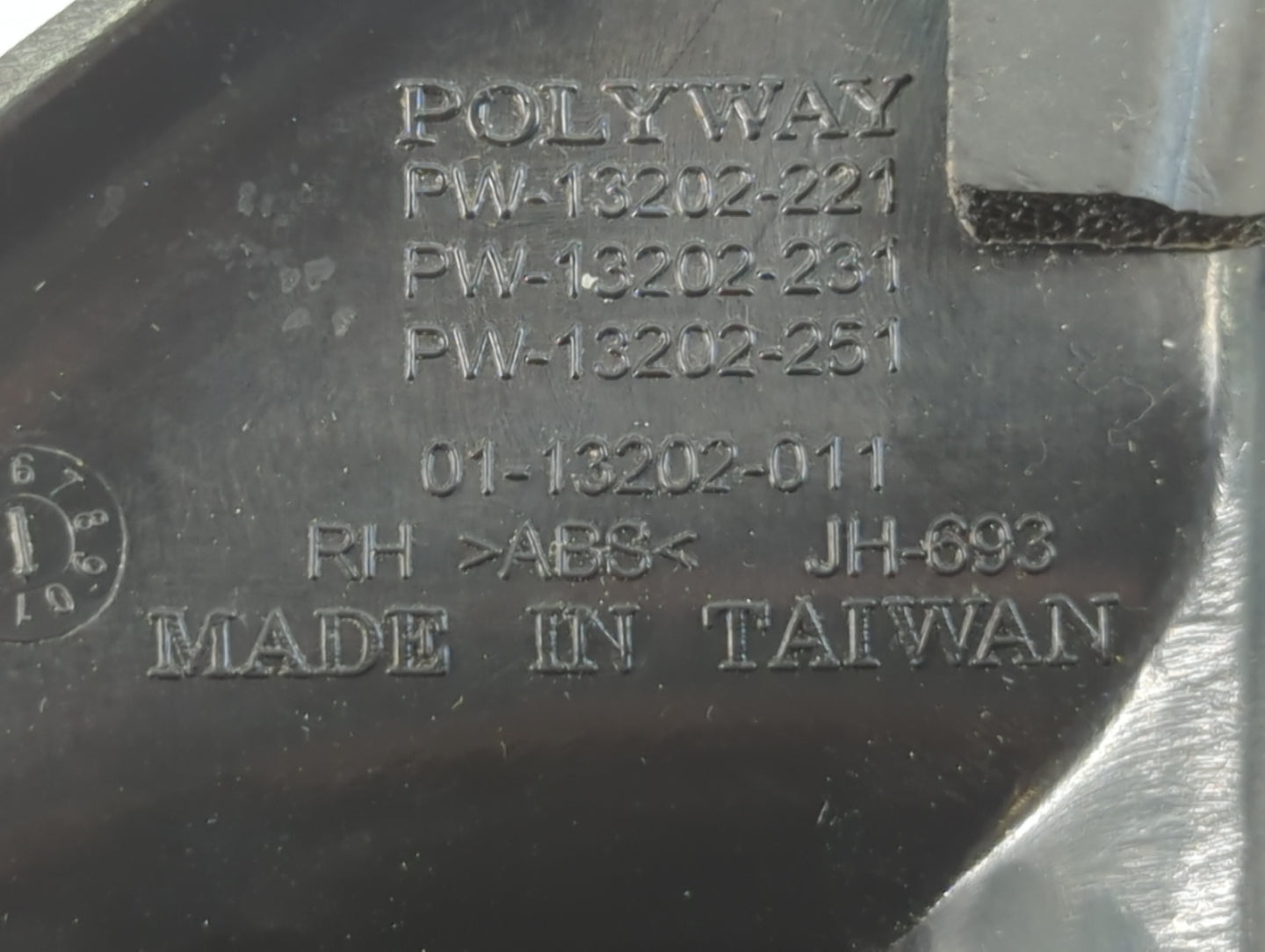 2003 Dodge Durango Passenger Side View Mirror - Right Door Mirror OEM Used - Oemusedautoparts1.com