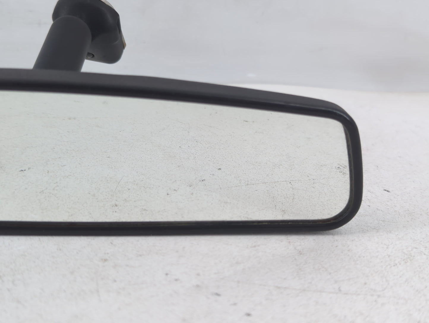 2003 Dodge Durango Interior Rear View Mirror Replacement OEM P/N:E8011083 Fits OEM Used Auto Parts - Oemusedautoparts1.com