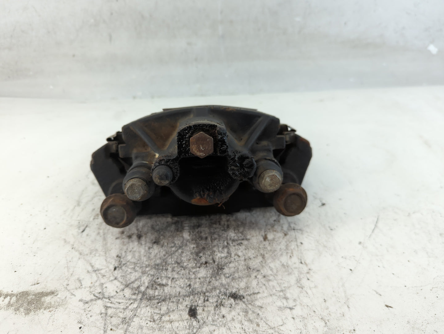 2003-2005 Dodge Durango Rear Passenger Right Brake Caliper - Oemusedautoparts1.com