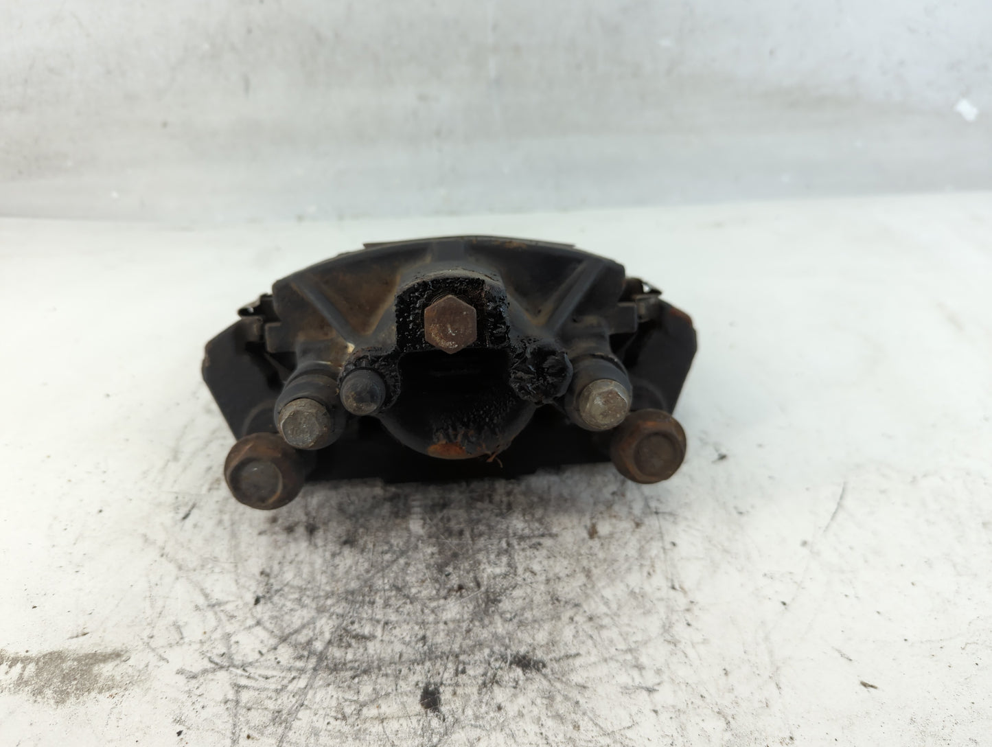 2003-2005 Dodge Durango Rear Passenger Right Brake Caliper - Oemusedautoparts1.com