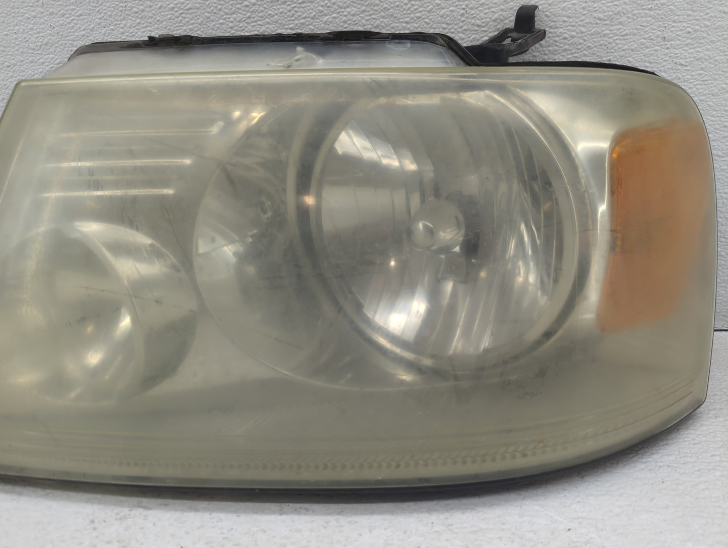 Dodge Grand Caravan Passenger Right Oem Head Light Headlight Lamp - Oemusedautoparts1.com