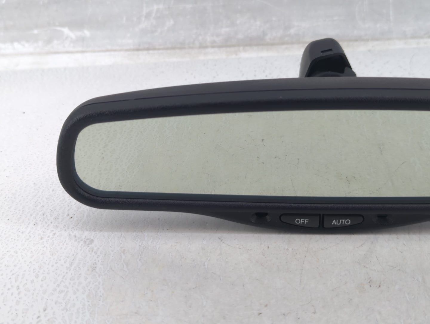 2003 Dodge Grand Caravan Interior Rear View Mirror Replacement OEM P/N:E11015306 Fits OEM Used Auto Parts - Oemusedautoparts